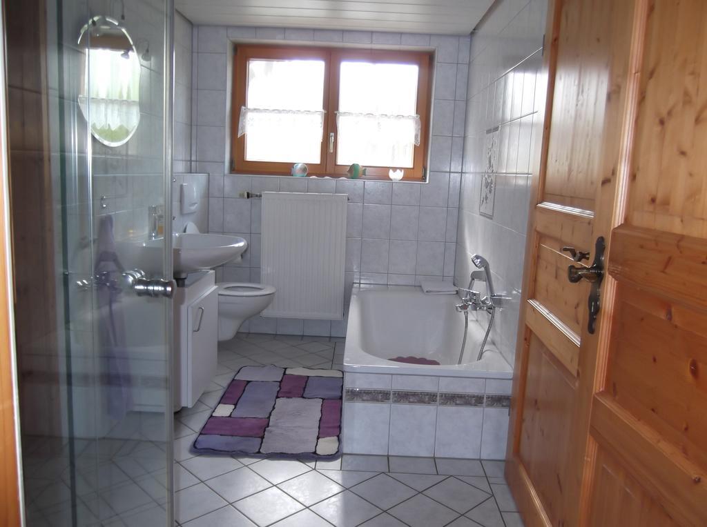 Ferienwohnung Luzia Eichstegen المظهر الخارجي الصورة